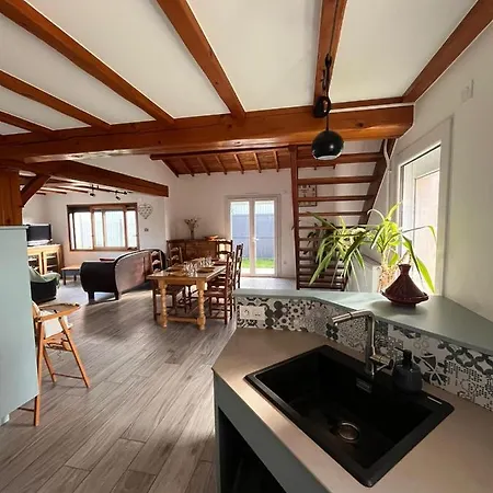 Maison Adaptee Pmr A Les Herbiers, 10min Du Puy Du Fou Holiday home Les Herbiers