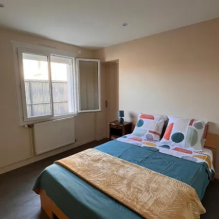 בית נופש Maison Adaptee Pmr A Les Herbiers, 10min Du Puy Du Fou *